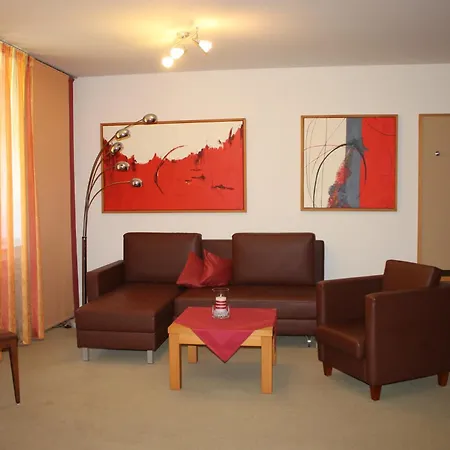 מלון Landhotel-neunburg נוינבורג וורם ואלד
