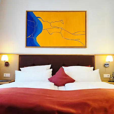 Отель Landhotel-neunburg