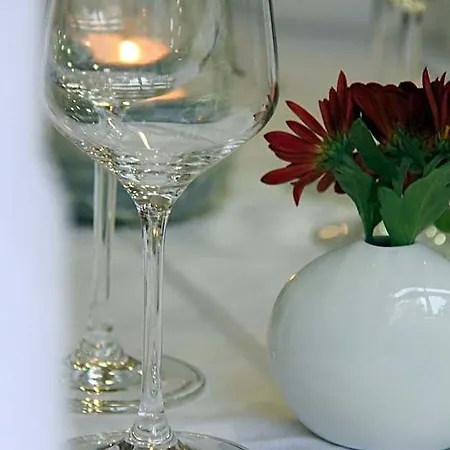 호텔 Landhotel-neunburg 4*