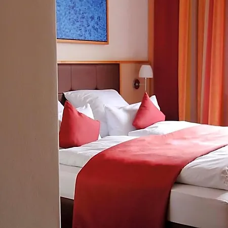 Landhotel-neunburg 4* 네운부르그포름발트