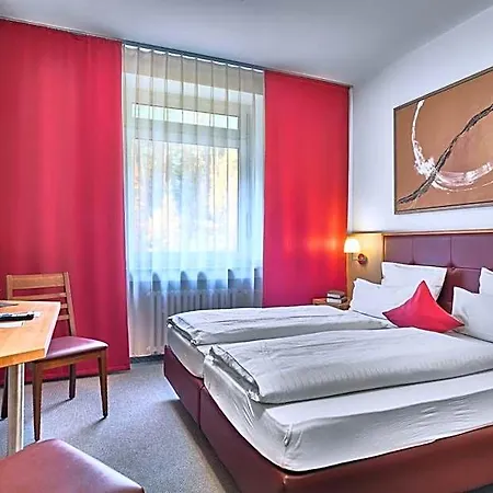 Szálloda Landhotel-neunburg 4*