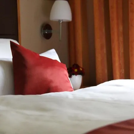 Landhotel-neunburg 4*
